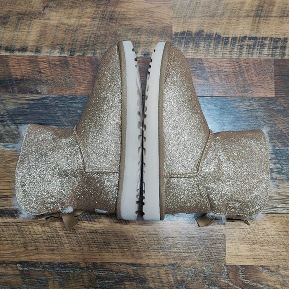 UGG Women's MIni Bailey Bow Sparkle Gold Glitter Boots Size 6 - Picture 6 of 8